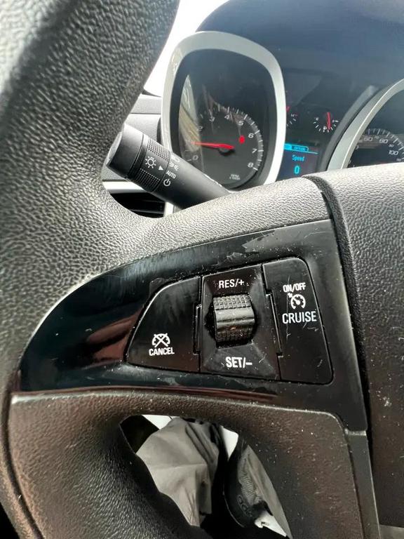 used 2014 Chevrolet Equinox car, priced at $2,995