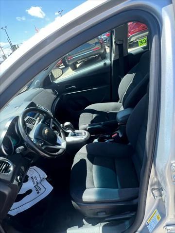 used 2014 Chevrolet Cruze car, priced at $3,995