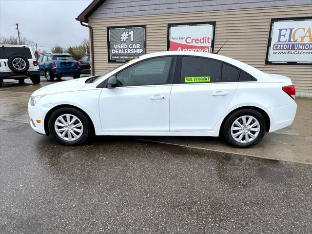 used 2013 Chevrolet Cruze car, priced at $3,995