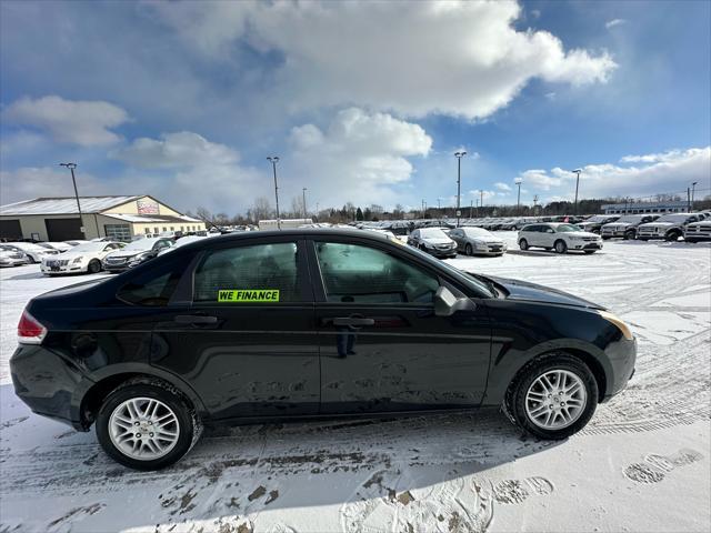 used 2009 Ford Focus car, priced at $3,294