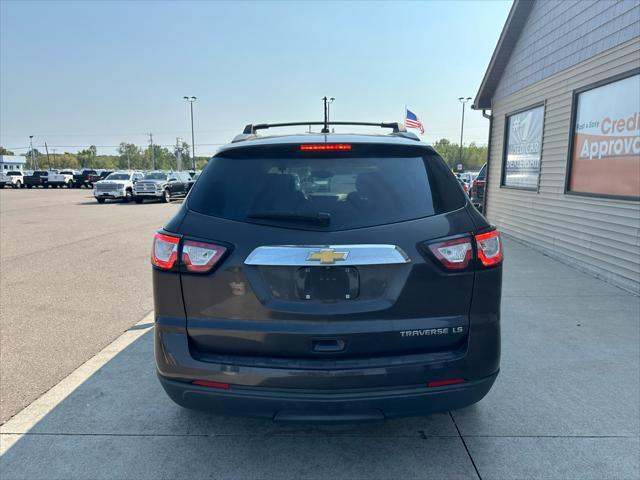 used 2015 Chevrolet Traverse car, priced at $7,995