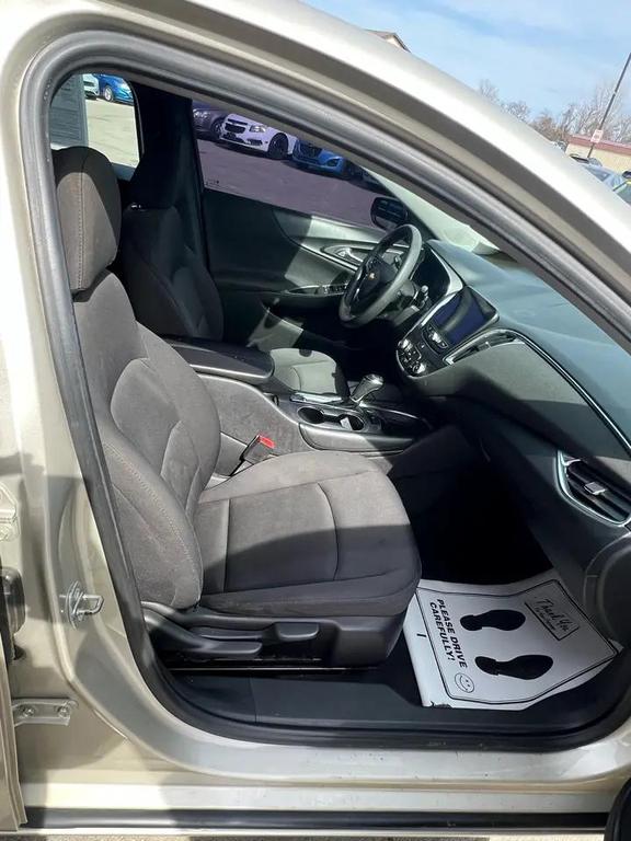 used 2016 Chevrolet Malibu car, priced at $5,995
