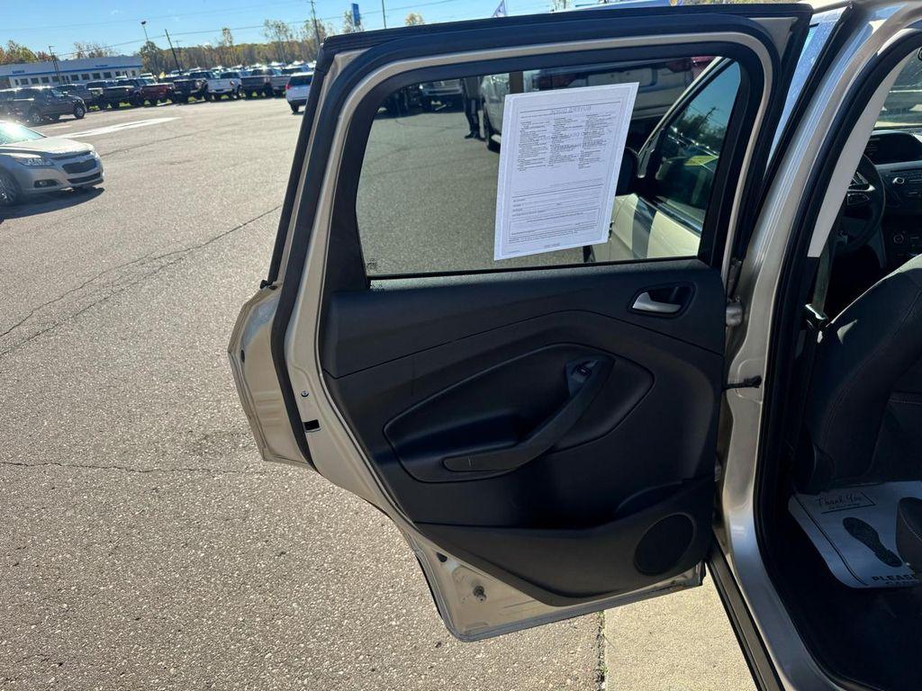 used 2017 Ford Escape car, priced at $5,495