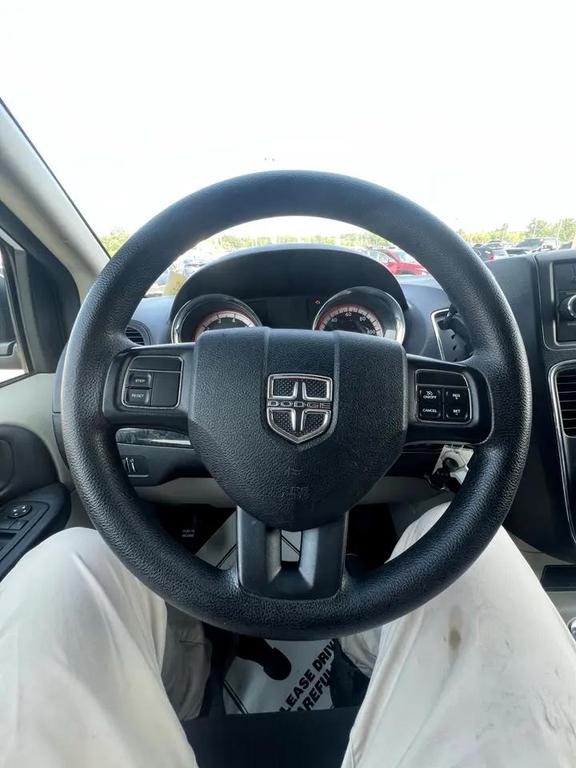 used 2014 Dodge Grand Caravan car, priced at $3,995
