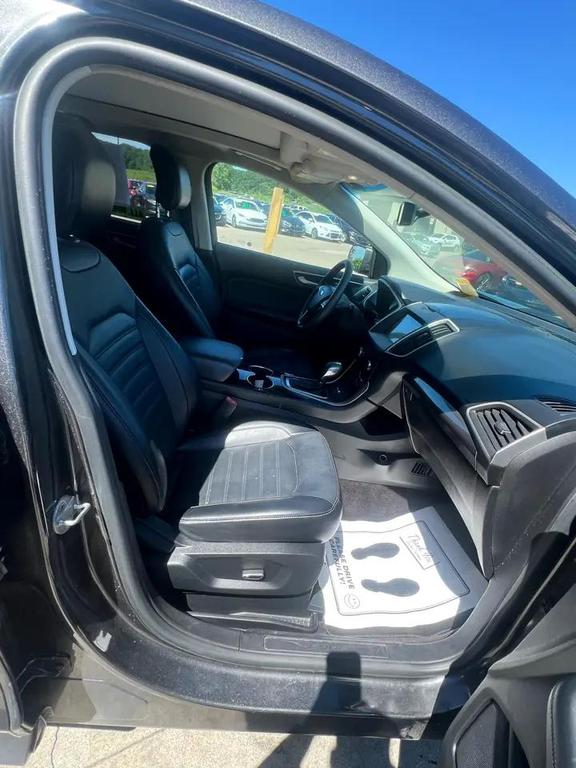 used 2016 Ford Edge car, priced at $5,995