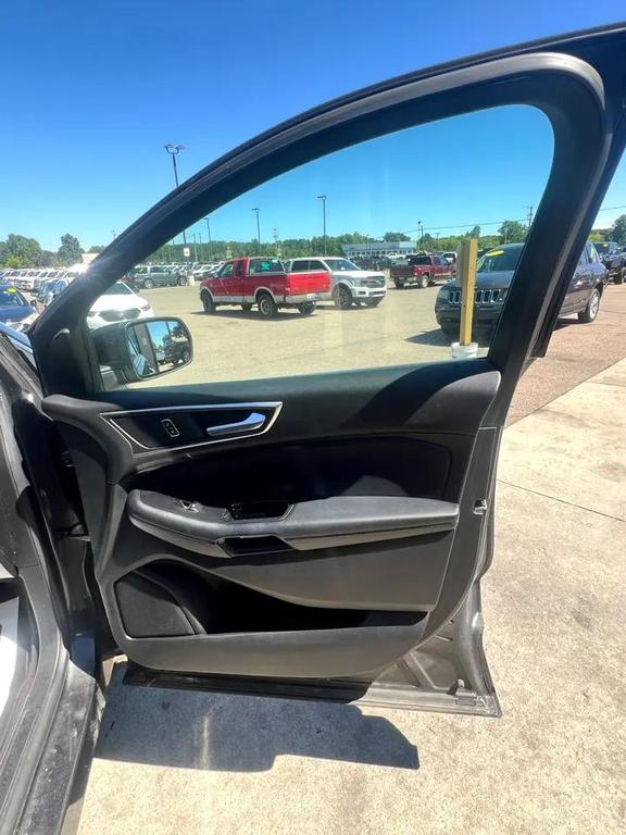 used 2016 Ford Edge car, priced at $5,995