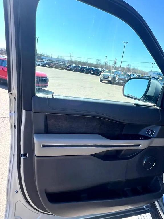 used 2020 Ford Expedition car, priced at $27,995