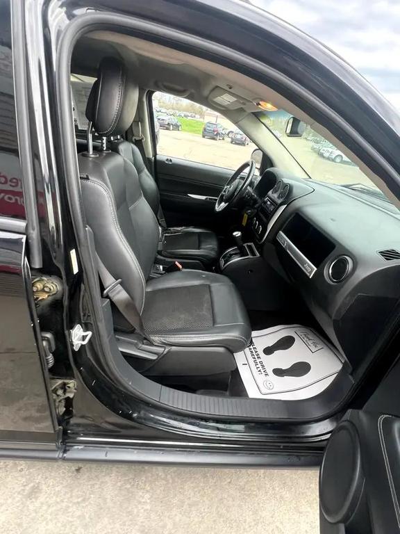 used 2015 Jeep Compass car, priced at $3,795