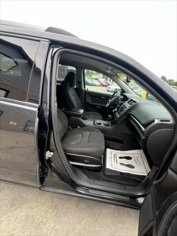 used 2014 GMC Acadia car, priced at $5,995