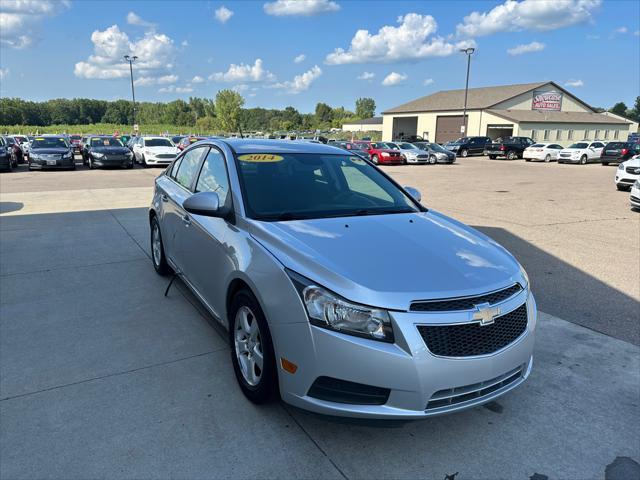 used 2014 Chevrolet Cruze car, priced at $3,995