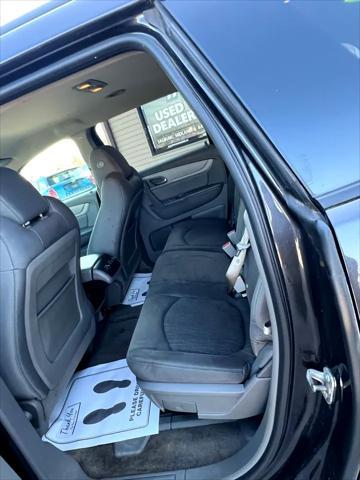 used 2017 Chevrolet Traverse car, priced at $5,495