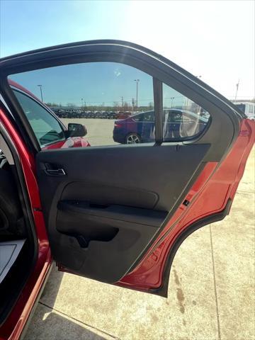 used 2015 Chevrolet Equinox car, priced at $6,495
