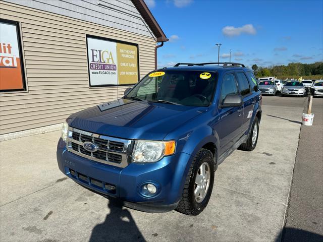 used 2009 Ford Escape car, priced at $2,995