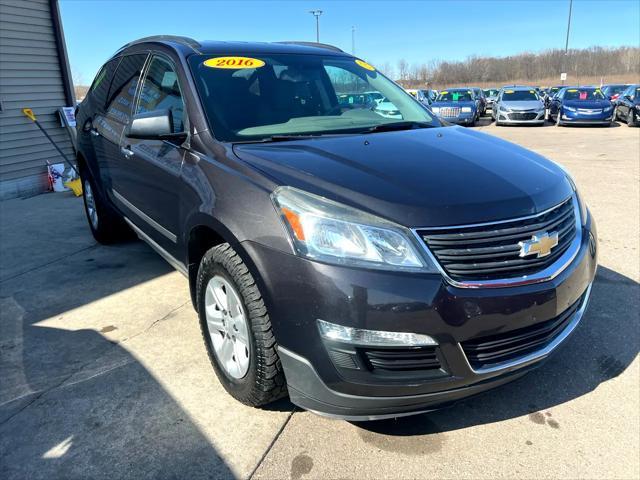 used 2016 Chevrolet Traverse car, priced at $6,995