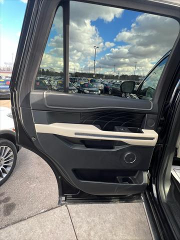 used 2019 Ford Expedition car, priced at $23,995