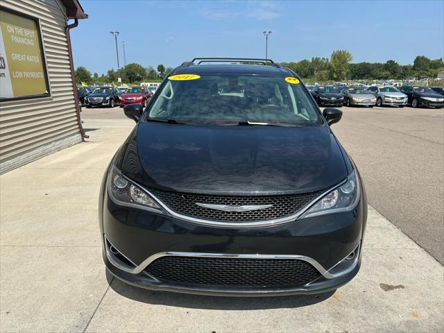 used 2017 Chrysler Pacifica car, priced at $10,995