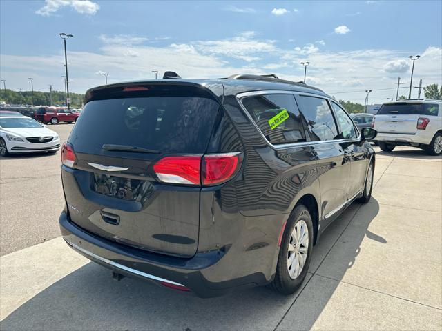 used 2017 Chrysler Pacifica car, priced at $10,995