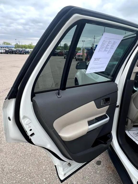 used 2013 Ford Edge car, priced at $3,995