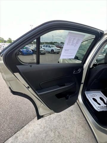 used 2015 Chevrolet Equinox car, priced at $4,995