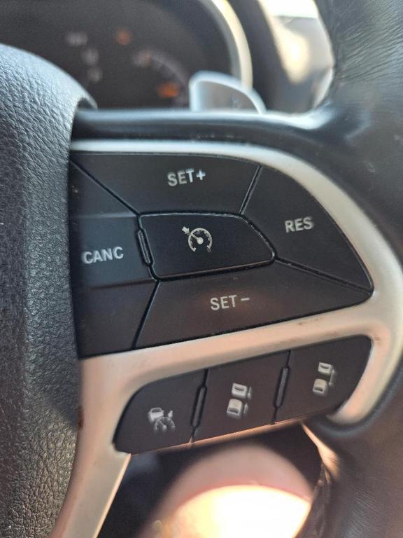 used 2018 Jeep Grand Cherokee car, priced at $12,995