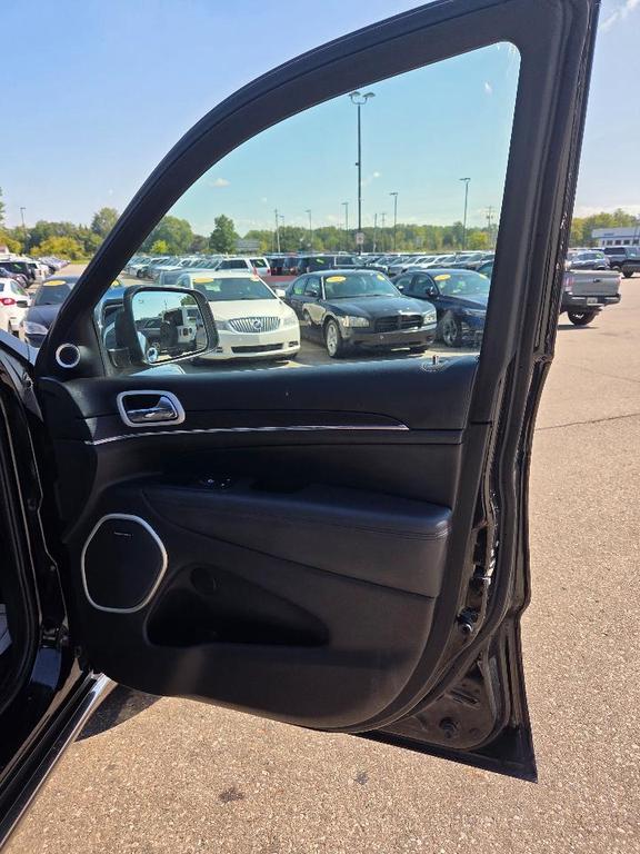 used 2018 Jeep Grand Cherokee car, priced at $12,995