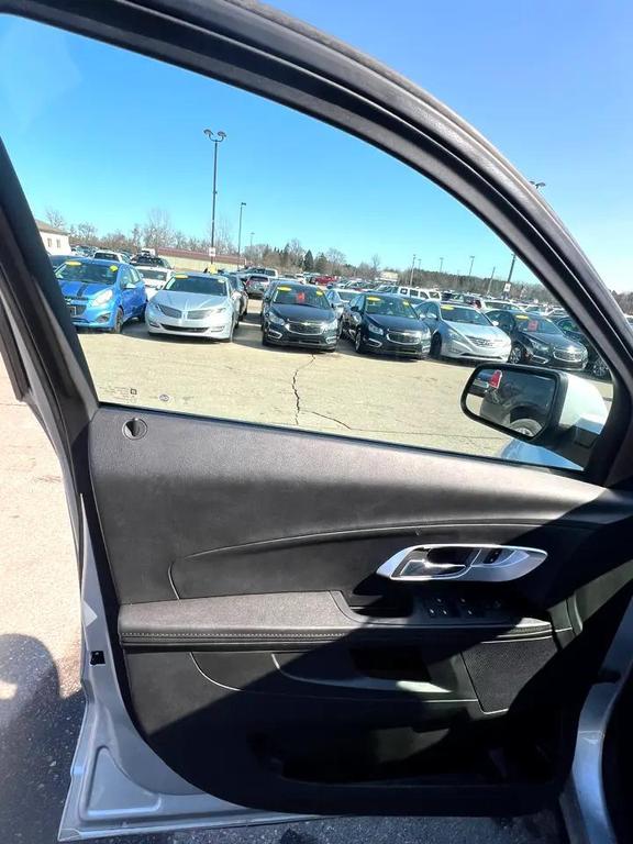 used 2017 Chevrolet Equinox car, priced at $6,995