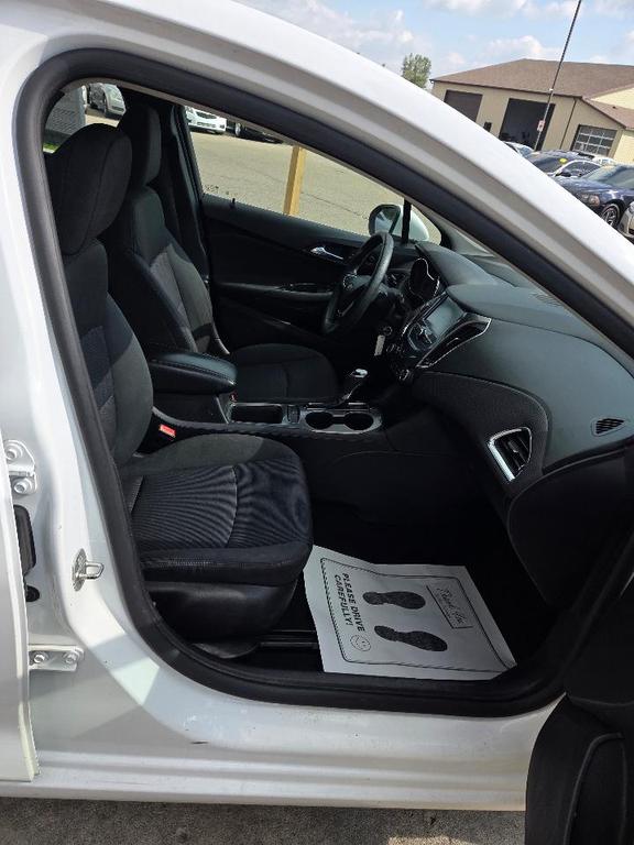 used 2017 Chevrolet Cruze car, priced at $5,995