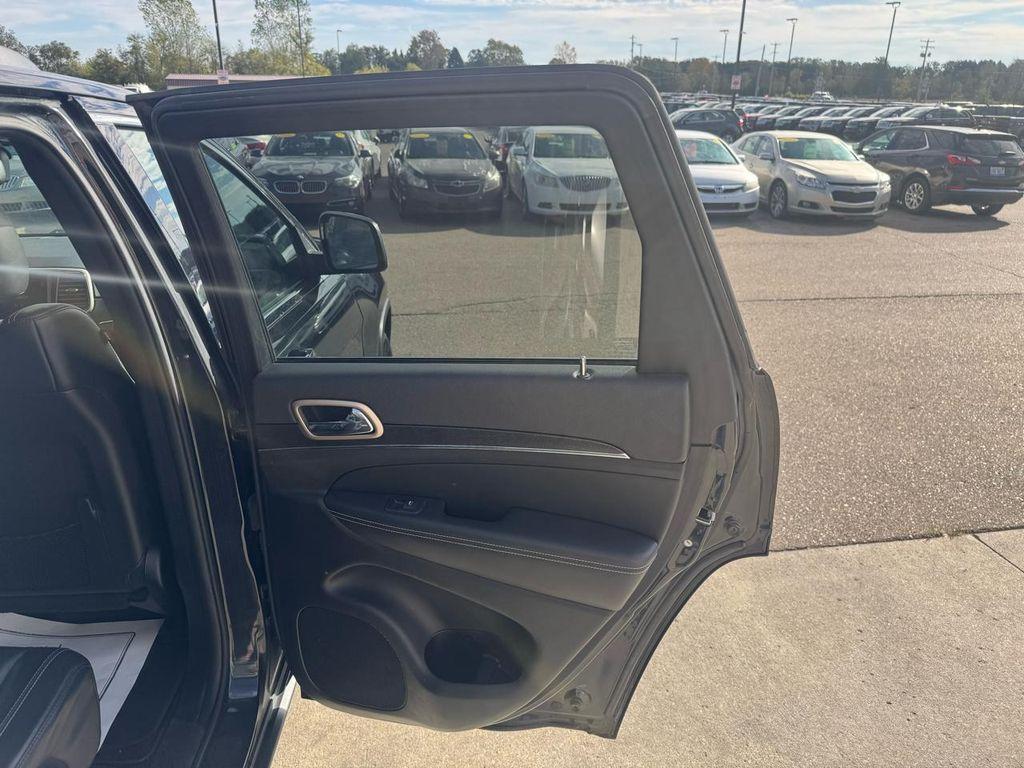 used 2015 Jeep Grand Cherokee car, priced at $7,995