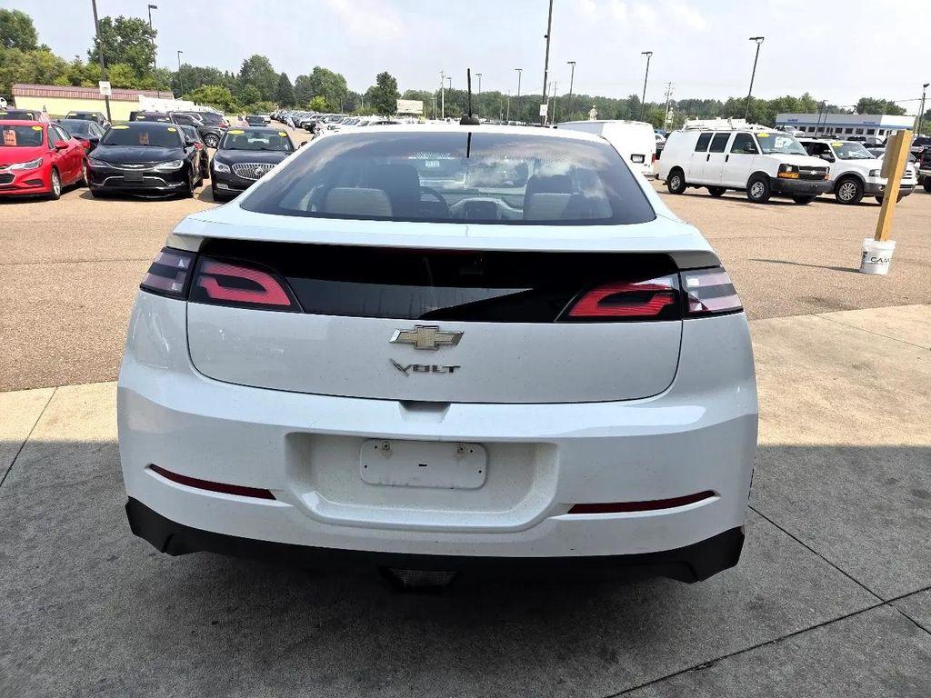 used 2015 Chevrolet Volt car, priced at $3,995