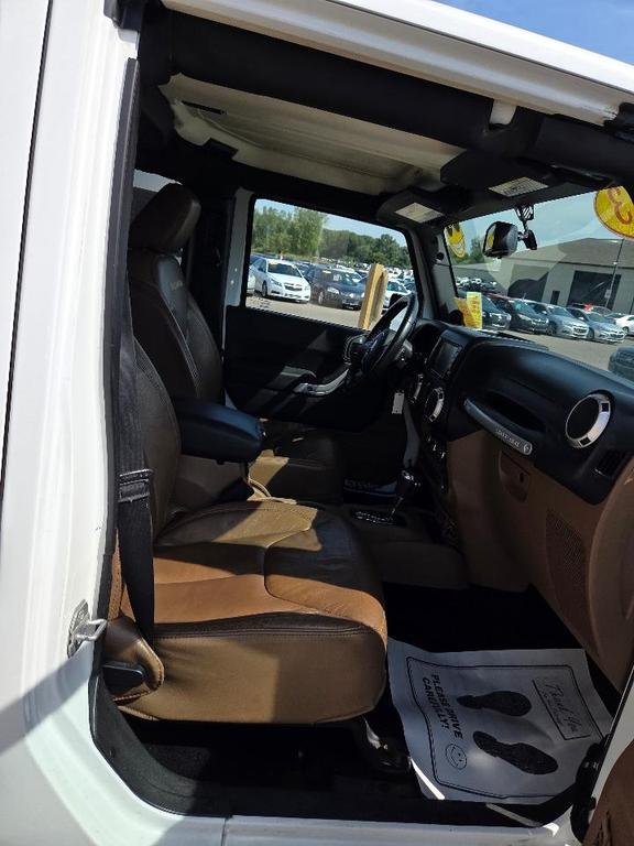 used 2013 Jeep Wrangler Unlimited car, priced at $10,995