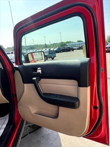 used 2006 Hummer H3 car, priced at $5,495