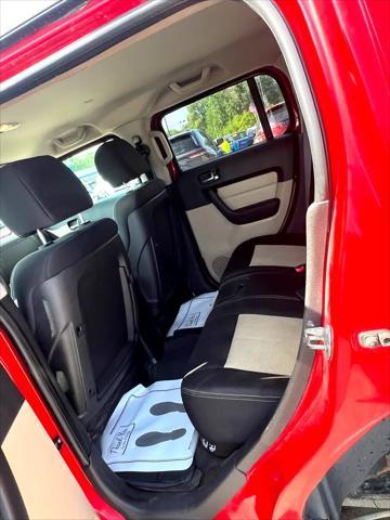 used 2006 Hummer H3 car, priced at $5,495