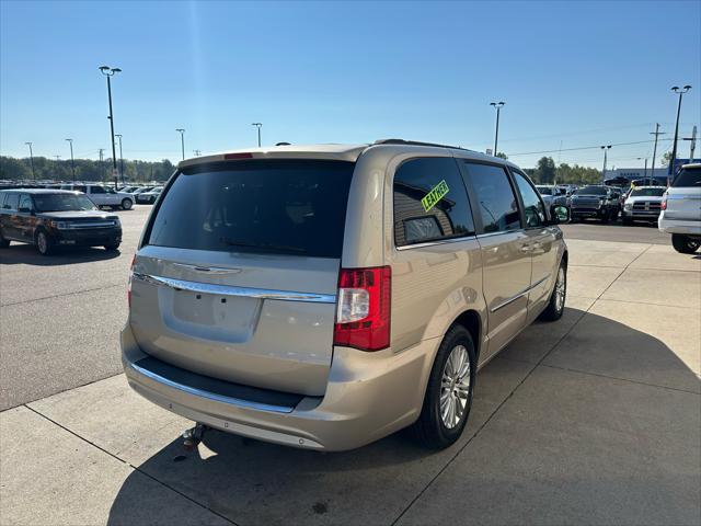 used 2015 Chrysler Town & Country car, priced at $6,495