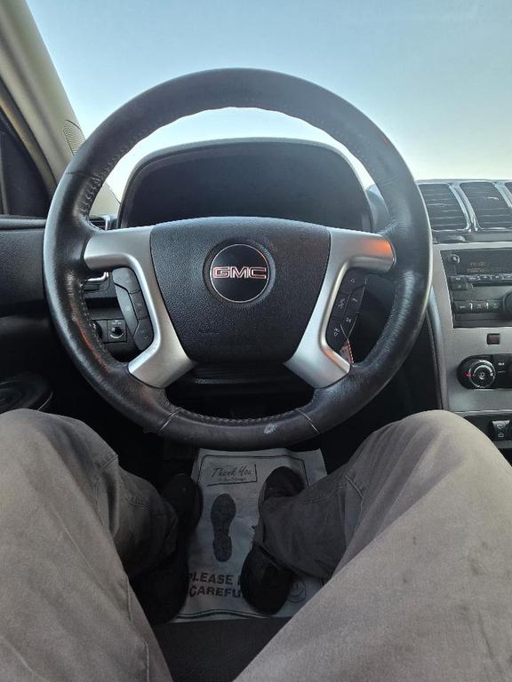 used 2009 GMC Acadia car, priced at $3,995