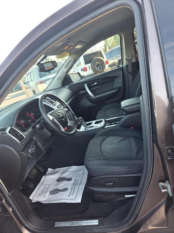 used 2009 GMC Acadia car, priced at $3,995