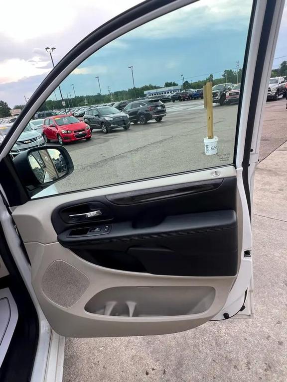 used 2017 Dodge Grand Caravan car, priced at $4,995