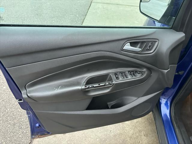 used 2013 Ford Escape car, priced at $4,495