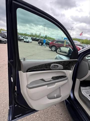 used 2014 Buick Enclave car, priced at $4,995