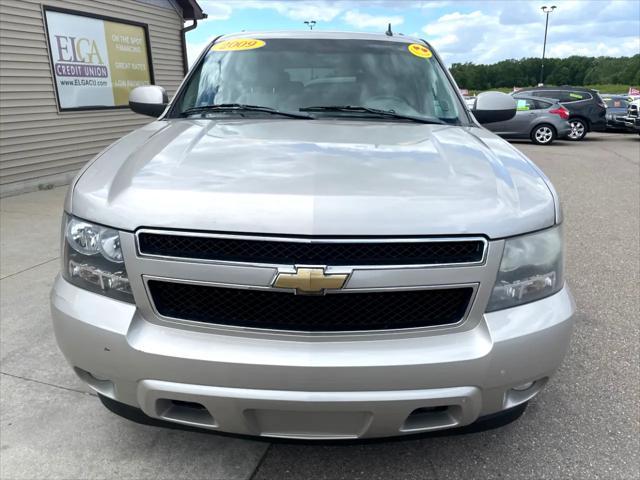 used 2009 Chevrolet Suburban car, priced at $5,995