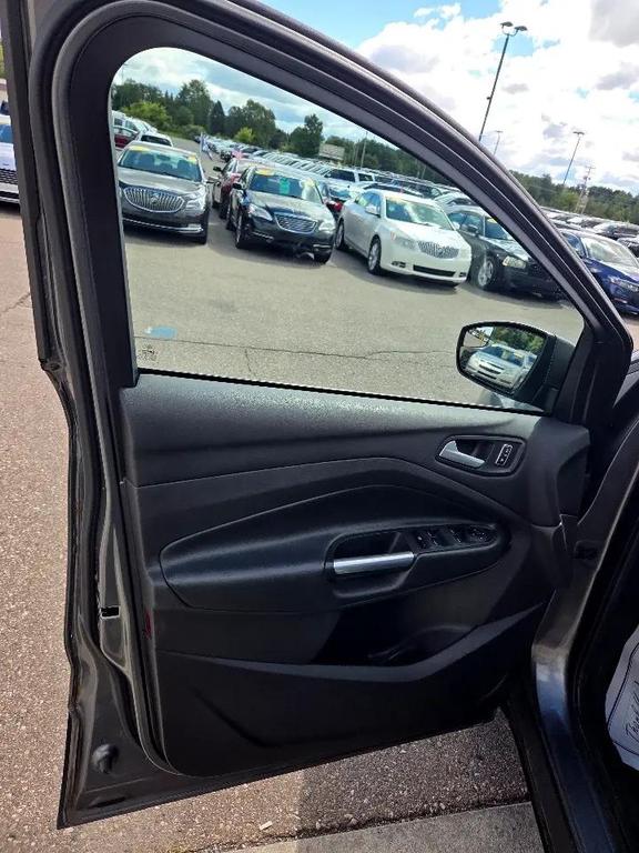 used 2014 Ford Escape car, priced at $4,495