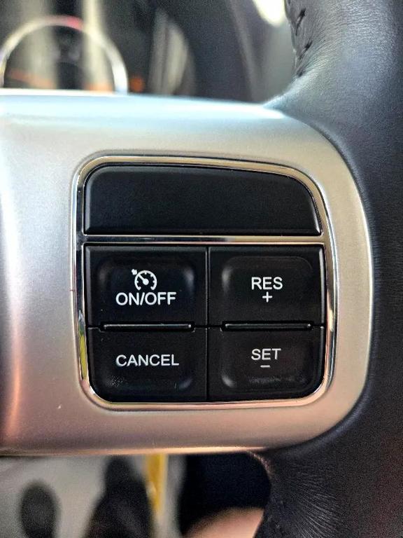 used 2016 Jeep Compass car, priced at $5,495