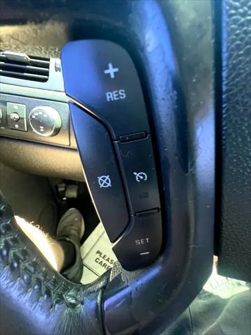 used 2007 Chevrolet Avalanche car, priced at $8,995