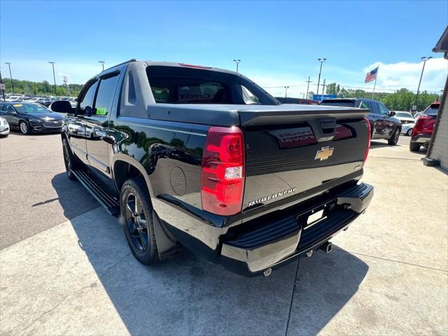 used 2007 Chevrolet Avalanche car, priced at $8,995