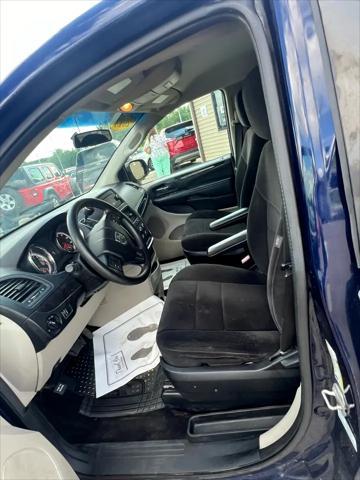 used 2013 Dodge Grand Caravan car, priced at $4,995
