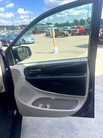 used 2013 Dodge Grand Caravan car, priced at $4,995