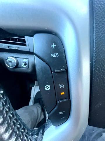 used 2011 Chevrolet Traverse car, priced at $3,495