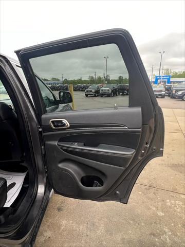 used 2015 Jeep Grand Cherokee car, priced at $8,995