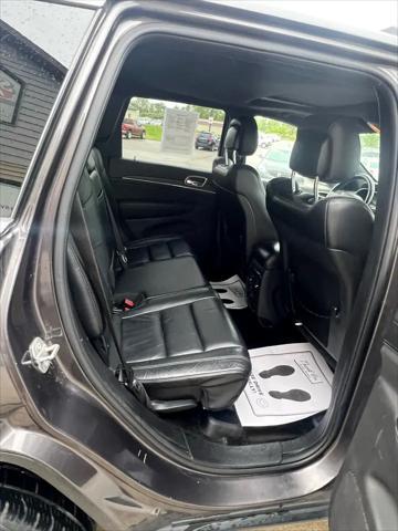 used 2015 Jeep Grand Cherokee car, priced at $8,995