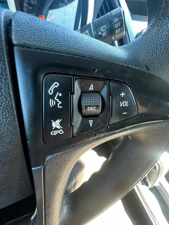 used 2015 Chevrolet Equinox car, priced at $5,495
