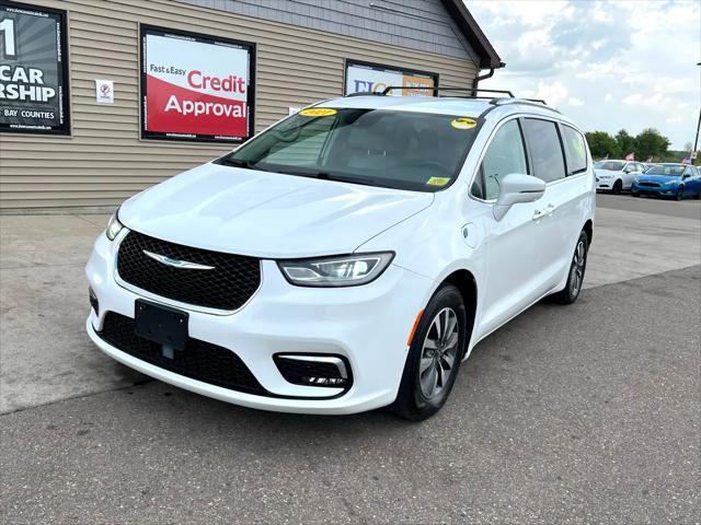 used 2021 Chrysler Pacifica Hybrid car, priced at $15,995
